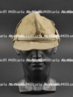 Deux coiffures modèle 42 tropicale. Two hairstyles model 42 tropical. — photo 2