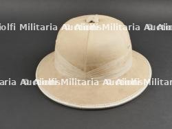 Casque coloniale italien de l’armée Royale Italienne. Italian colonial helmet of the Italian Royal Army.  — photo 9