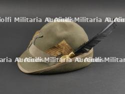 Chapeau de grande tenue de médecin-colonel des Chasseurs Alpins italien. Doctor-Colonel of the Italian Alpine Hunters — miniature 4