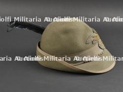 Chapeau de grande tenue de médecin-colonel des Chasseurs Alpins italien. Doctor-Colonel of the Italian Alpine Hunters — miniature 7