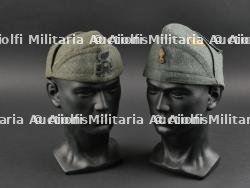 Bonnets de police italien. Italian police hats