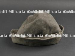 Chapeau de troupe du 1er Régiment des Chasseurs Alpins italien. Troop hat of the 1st Italian Alpine Fighter Regiment. — miniature 9