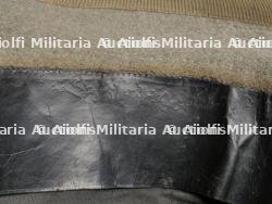 Chapeau de grande tenue d’officier du 13eme Régiment d’Artillerie de montagne italien. Officer’s hat of the 13th Italian Mountain Artillery Regiment. — photo 17