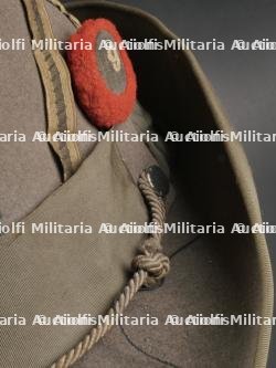 Chapeau de grande tenue d’adjudant du 1er Régiment des Chasseurs Alpins italien. Warrant officer’s hat of the 1st Italian Alpine Fighter Regiment. — photo 10