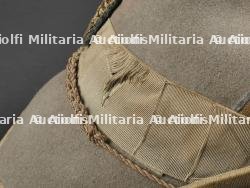 Chapeau de grande tenue de lieutenant du 4eme Régiment des Chasseurs Alpins italien. Lieutenant’s hat of the 4th Italian Alpine Hunters Regiment. — miniature 6