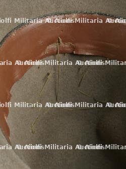 Chapeau de grande tenue de lieutenant du 4eme Régiment des Chasseurs Alpins italien. Lieutenant’s hat of the 4th Italian Alpine Hunters Regiment. — miniature 13