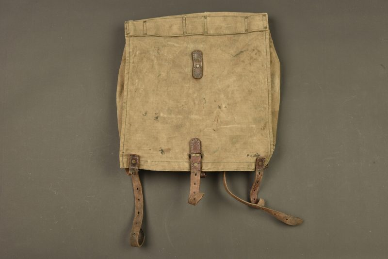 – Lot 1040