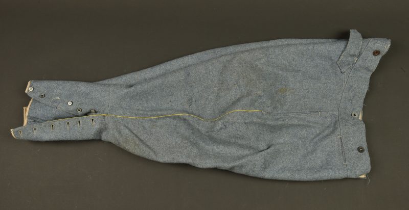 – Lot 1051