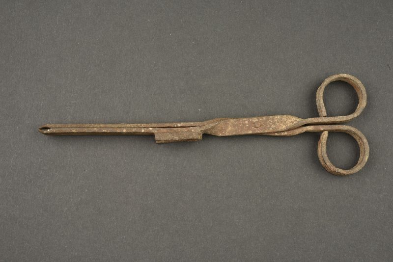 – Lot 1225