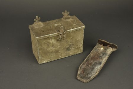 - Lot 1325