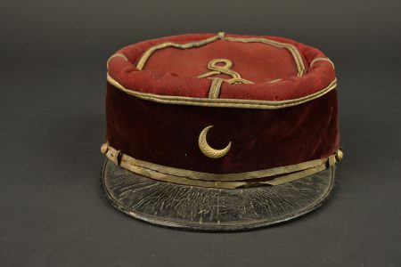 - Lot 1487