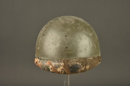 - Lot 1570