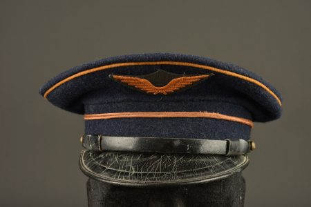 - Lot 1573