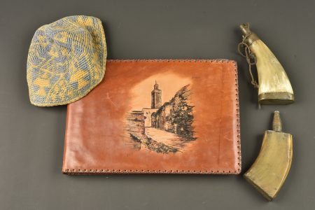 - Lot 1688