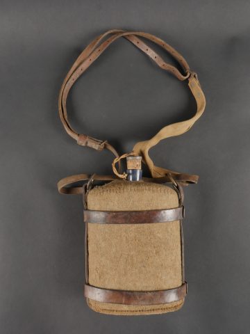 - Lot 325