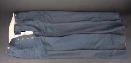 - Lot 374