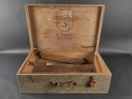 - Lot 390