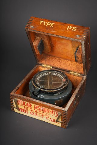 - Lot 438