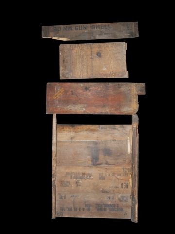 - Lot 495