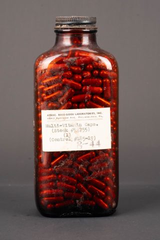 - Lot 664
