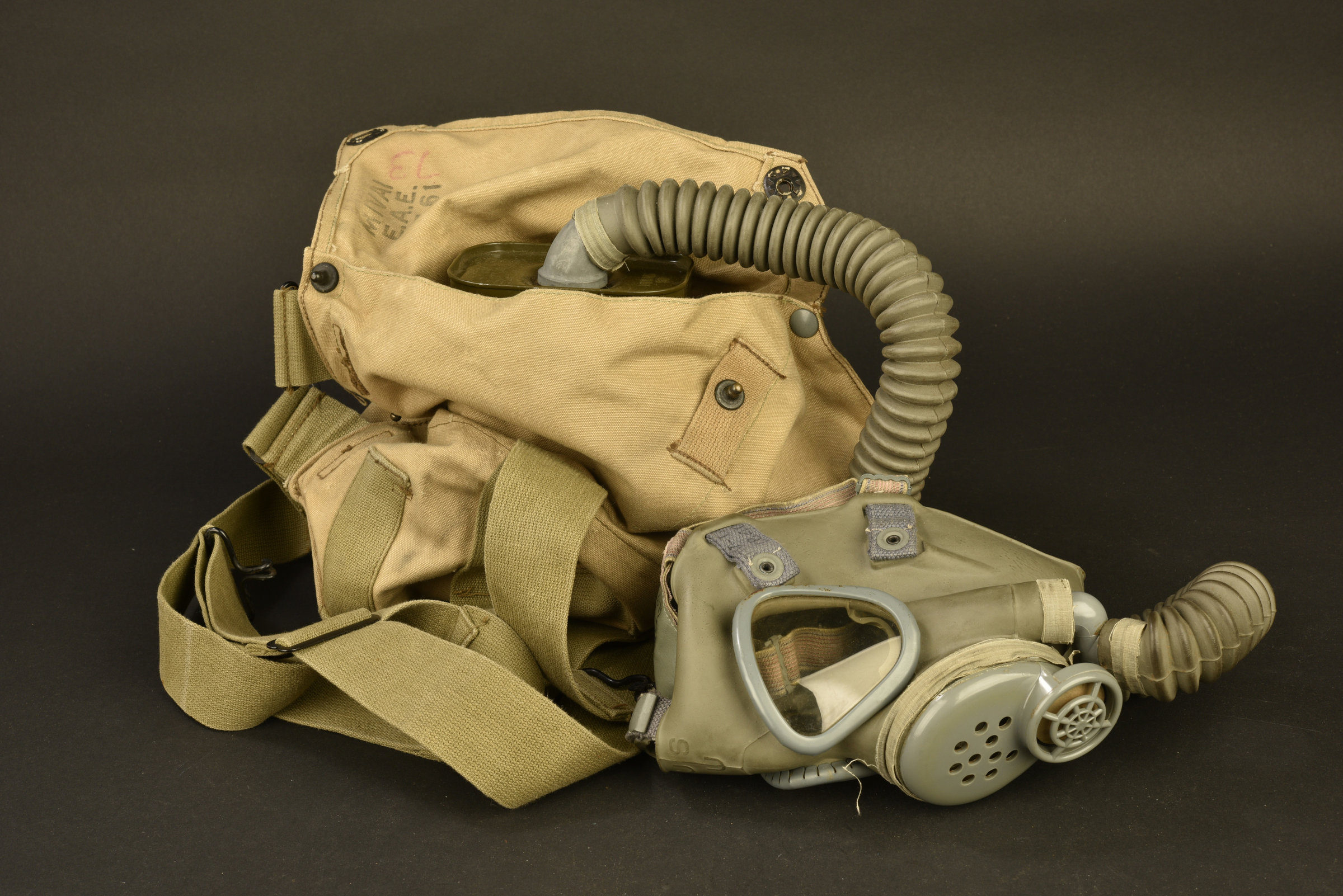 Masque à gaz US modèle 1917 – Major Military