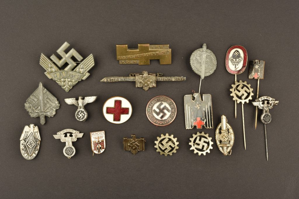 Insigne Aigle Fasciste ITALIE WWII Mussolini 1940 ORIGINAL Badge 25x15 mm laiton 
