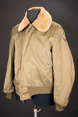 - Lot 884