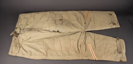 - Lot 894