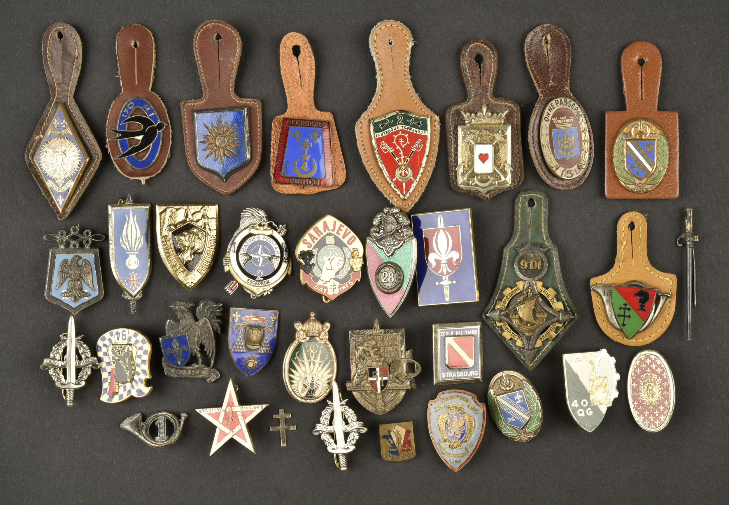 Lot De 30 Insignes Et Pins Sport International – Jeux Olympiques