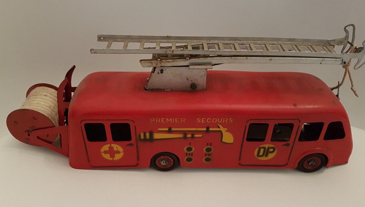AR963 CIJ CAMION Pompiers Grande Echelle Tole Dp Premier Secours Defense Passive EUR 151,99 - FR