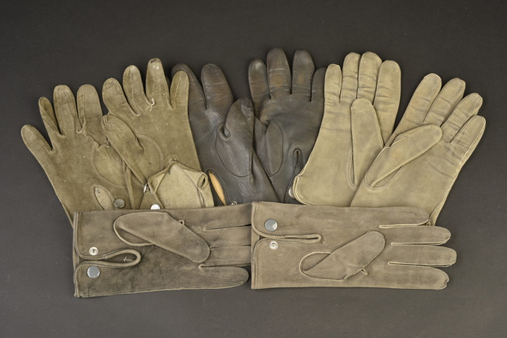 Jolie Paires De Gants D'occasion En Dentelle - eBay