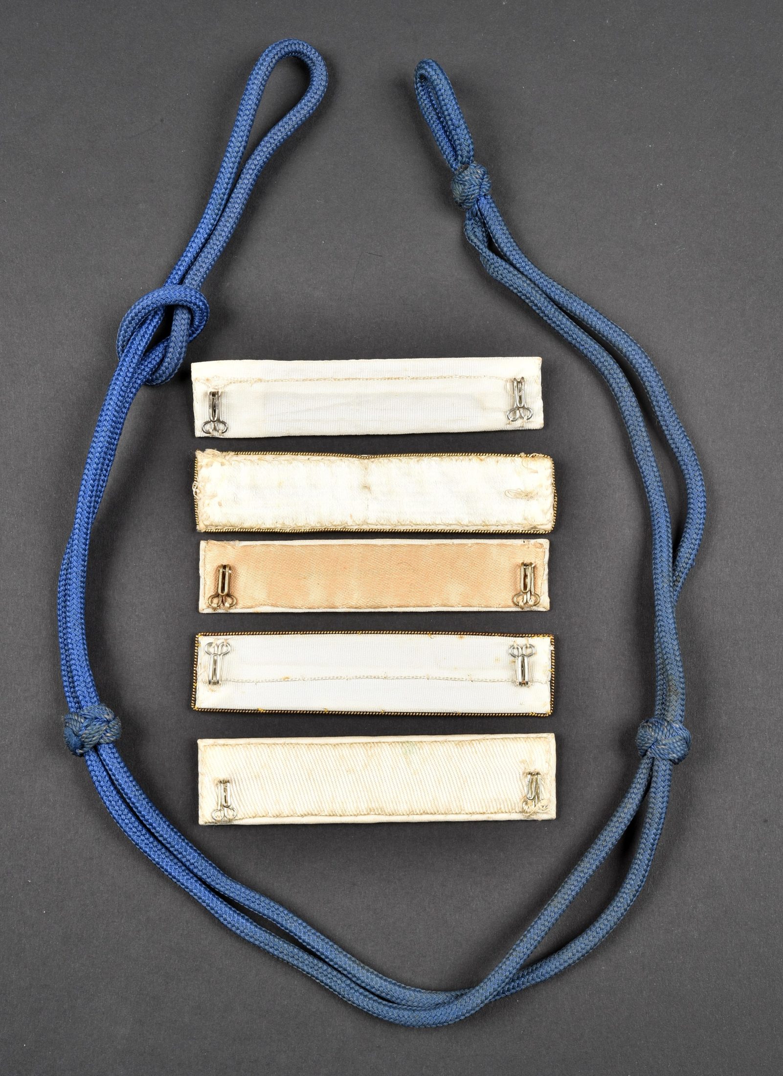 Ensemble de barrettes de grades. Aiolfi G.b.r.