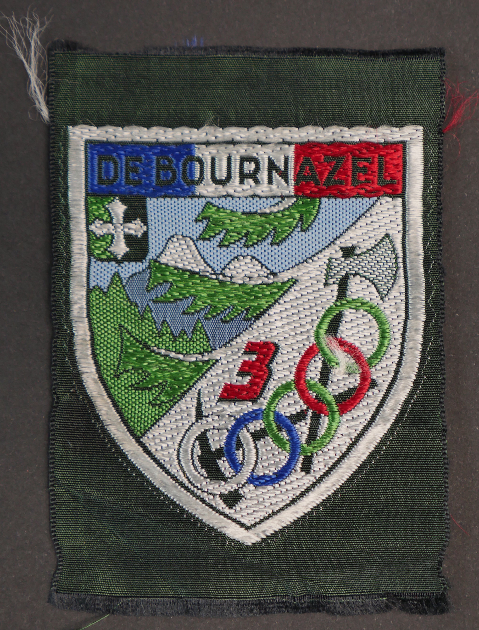 Lot De 3 Insignes Tissus Militaires Ou Scout, Occasion, Collection