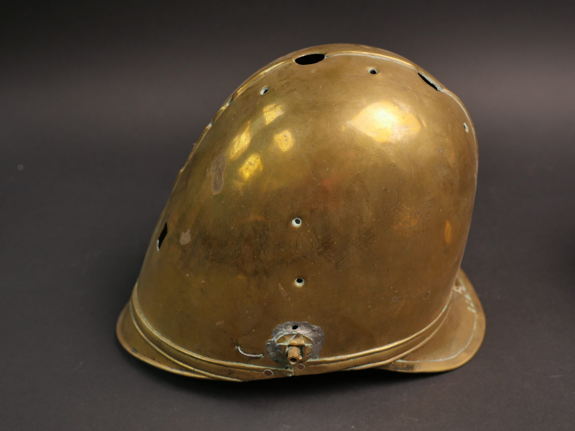 Casque De Pompier Ancien - Vintage - Pièce De Collection