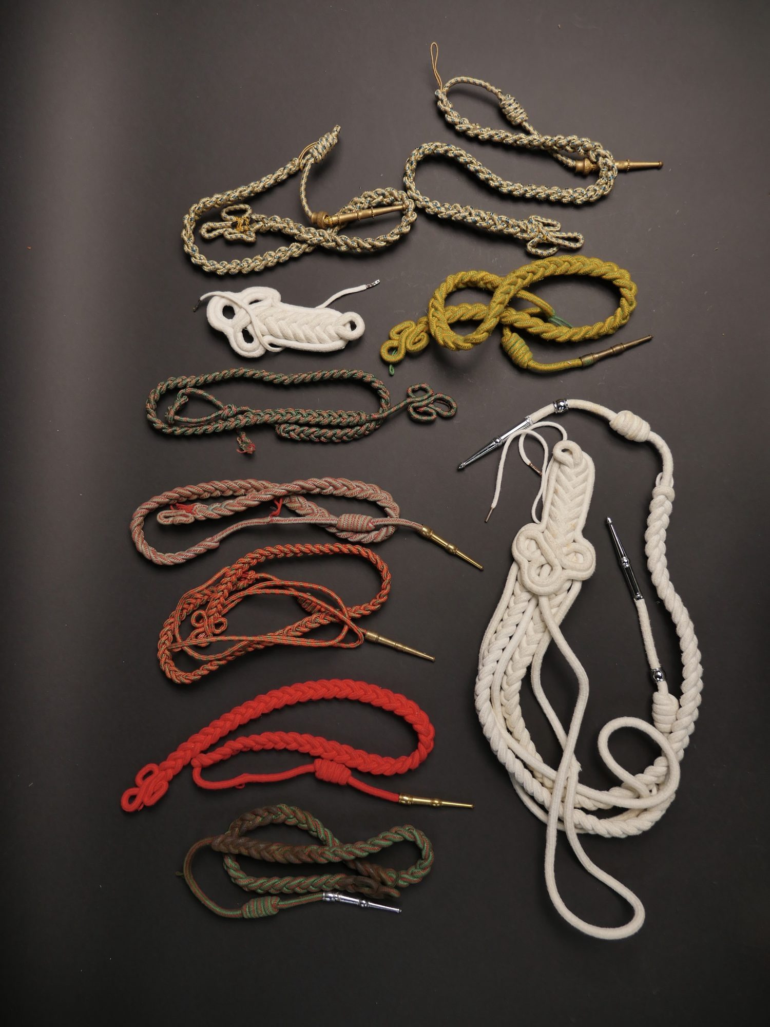 Lot de fourragères Militaires Police Pompiers | Aiolfi G.b.r.