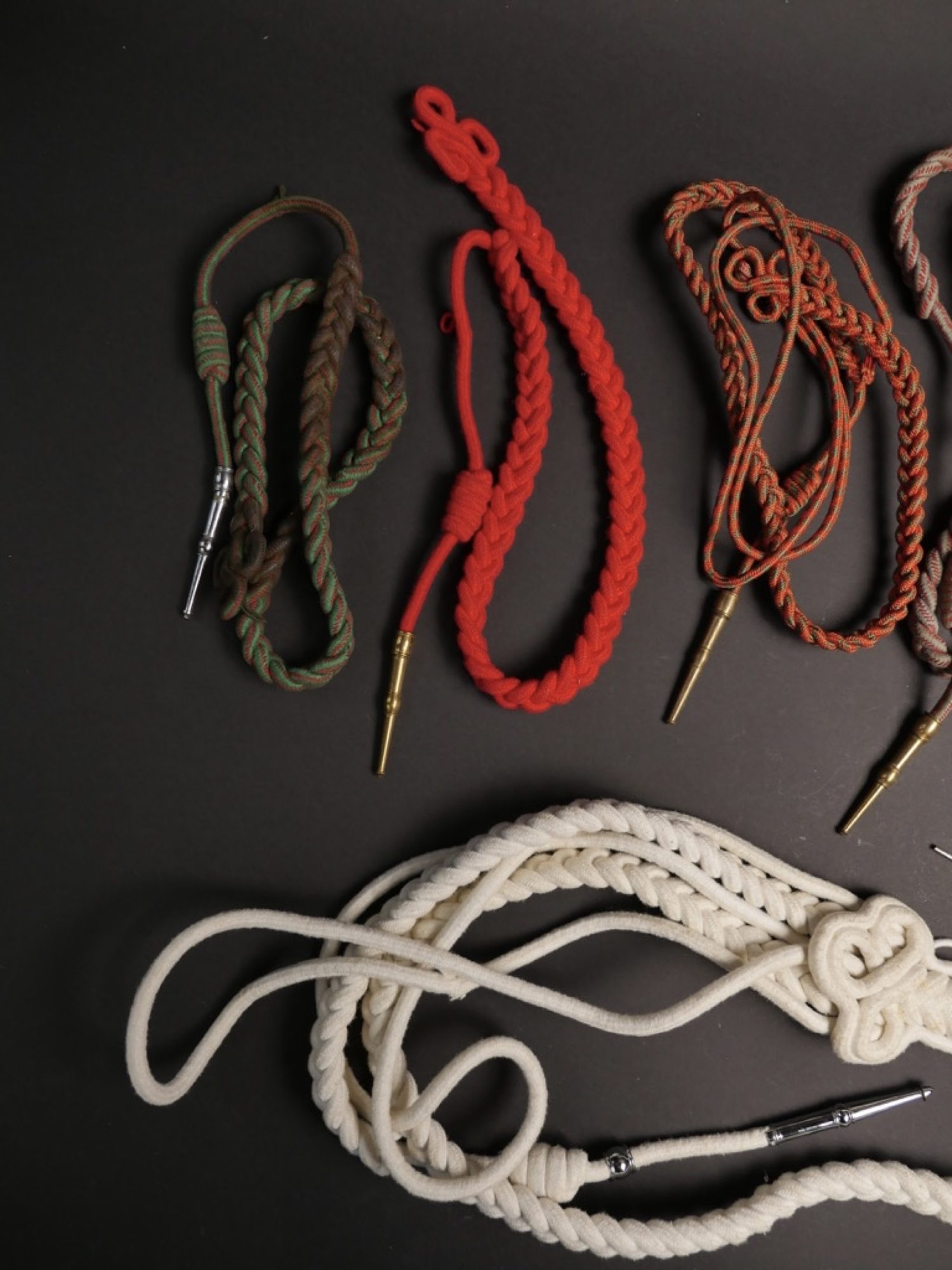 Lot de fourragères Militaires Police Pompiers | Aiolfi G.b.r.