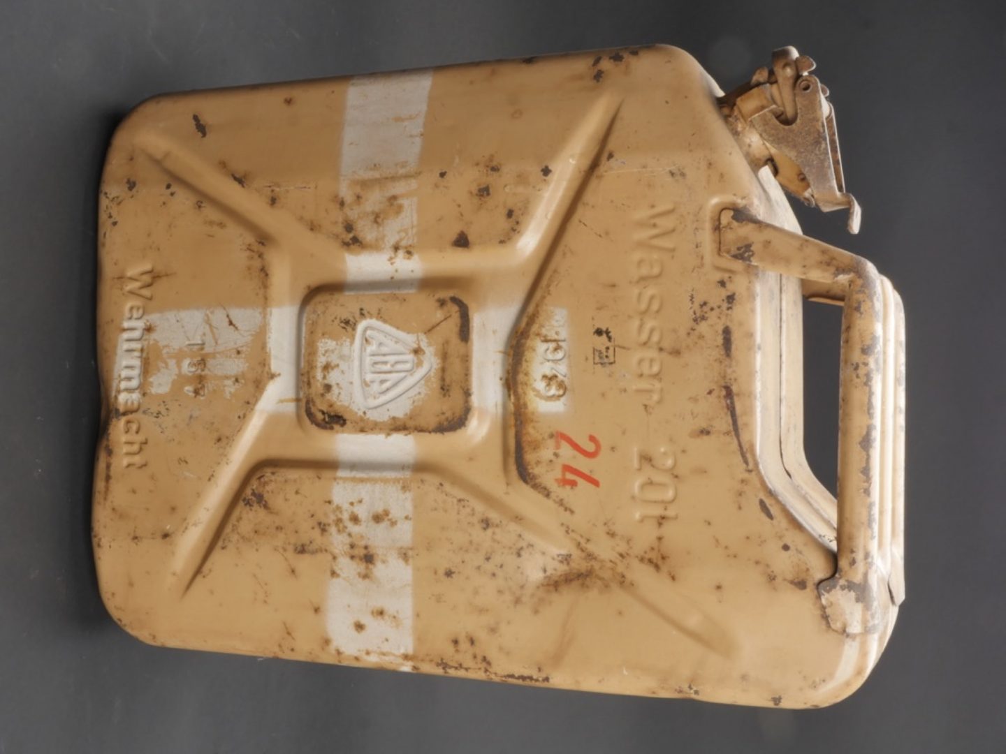 Jerrycan allemand jaune sable à eau, « Wasser 20l
