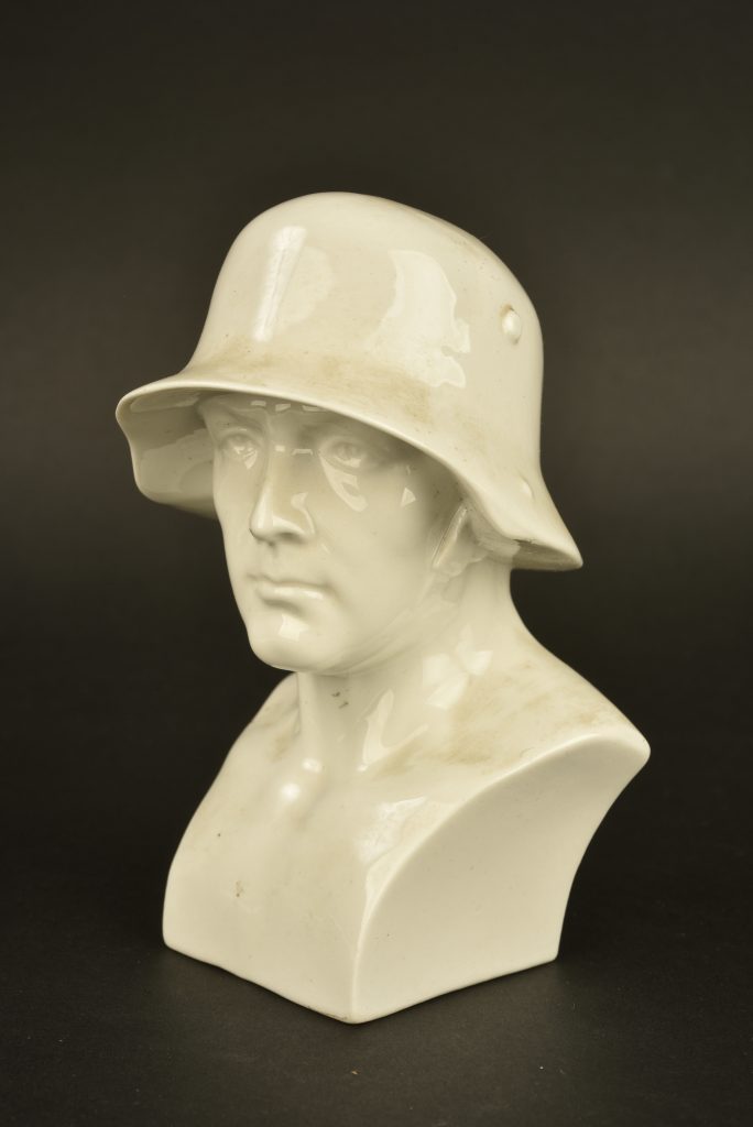 WW2 - SOUS-OFFICIER parachutiste allemand des Fallschirmjäger EUR 1,70
