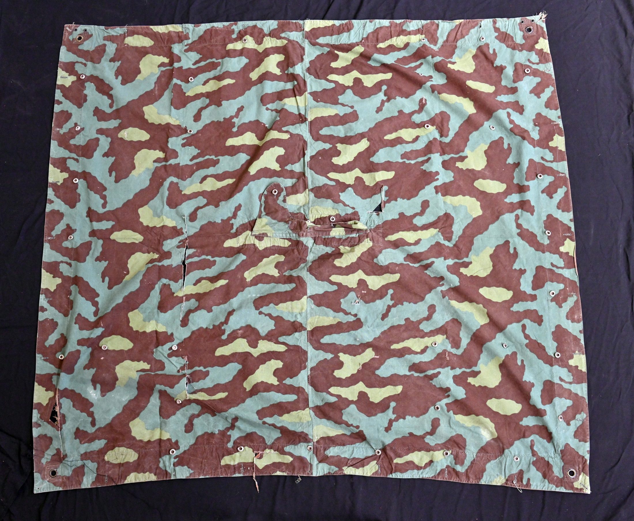 Toile de tente poncho camouflé