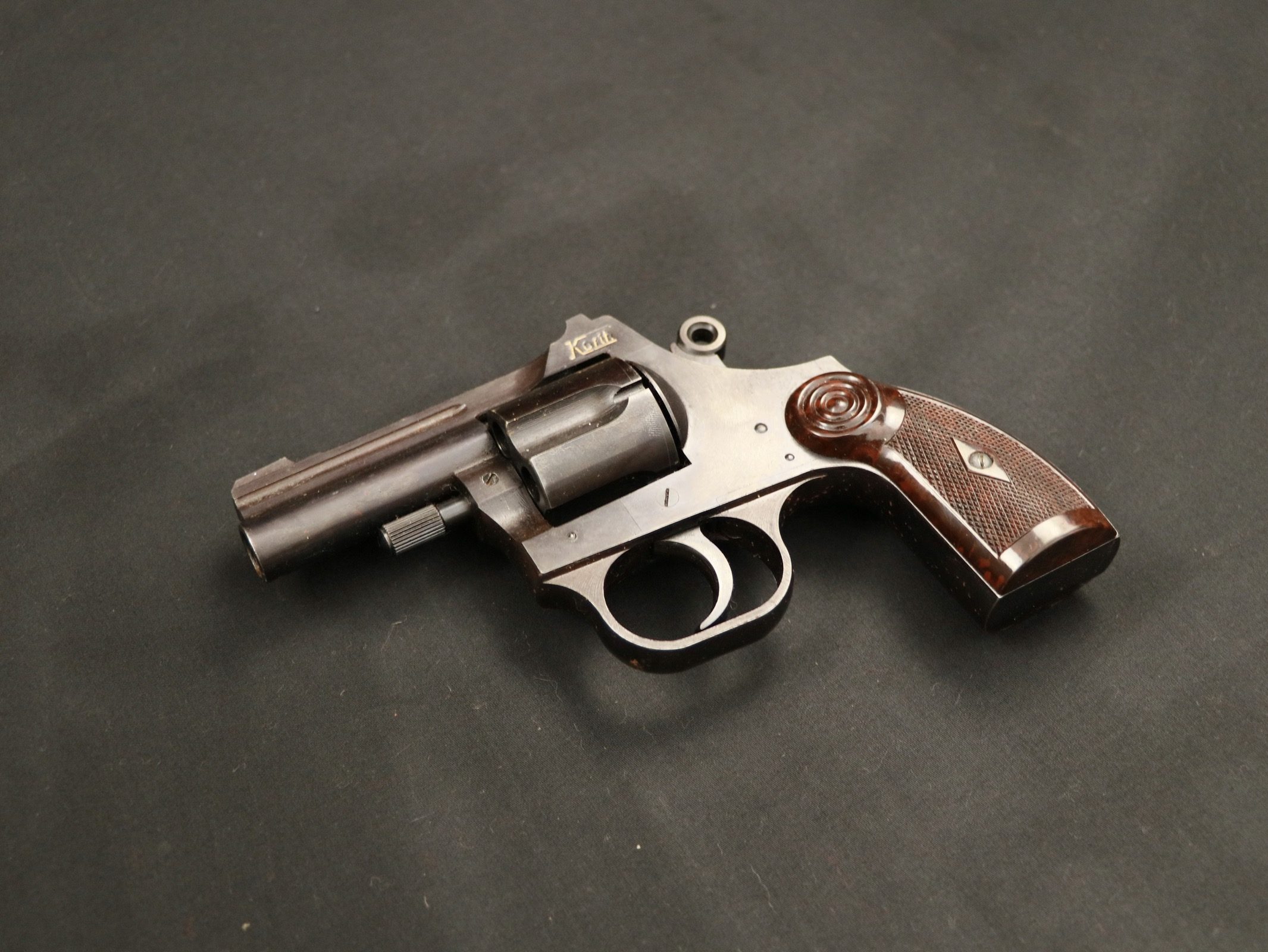 Revolver d'alarme. Allemand. | Aiolfi G.b.r.