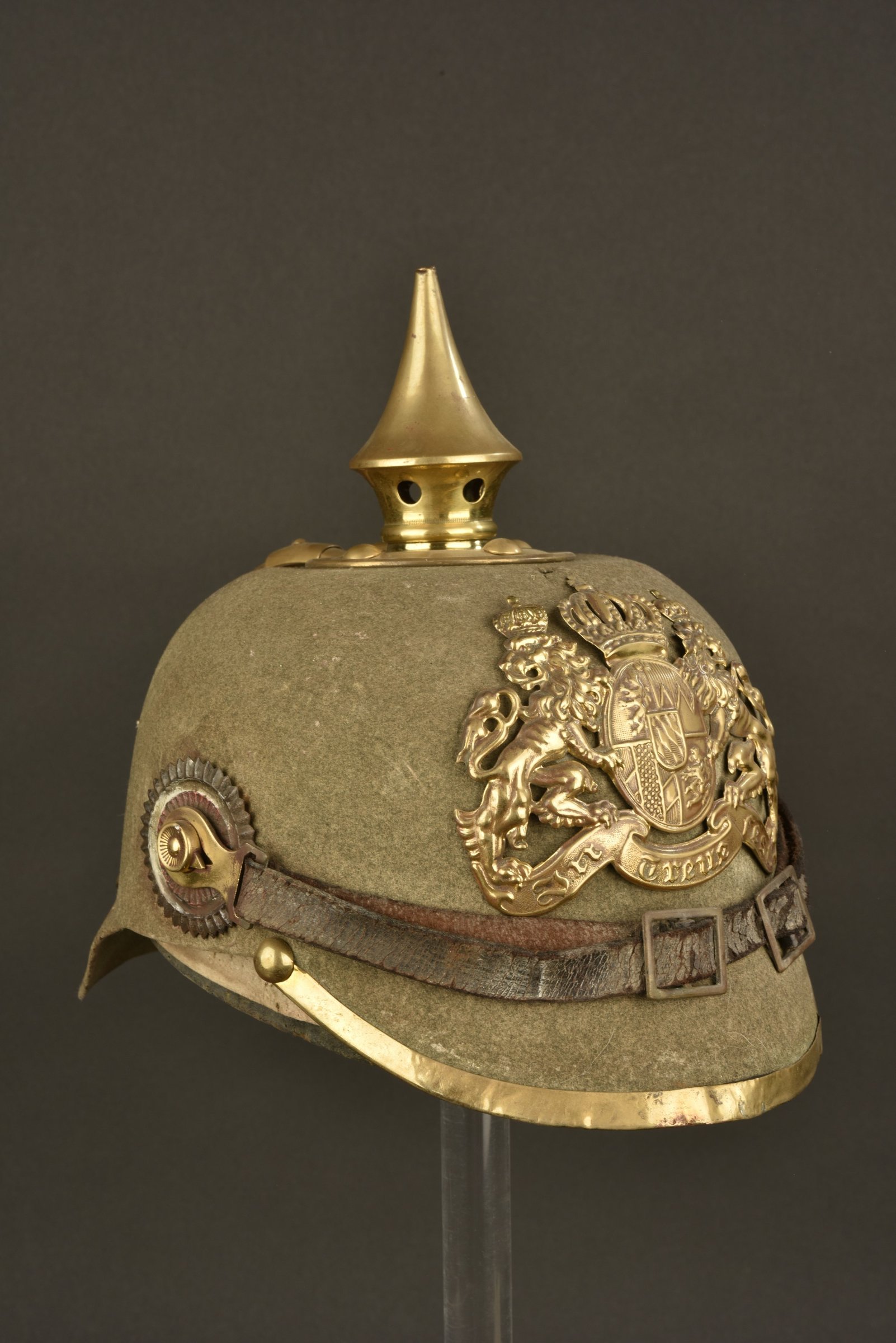 Casque à pointe en feutre bavarois Aiolfi G.b.r. Casque à pointe en feutre bavarois Aiolfi G.b.r.