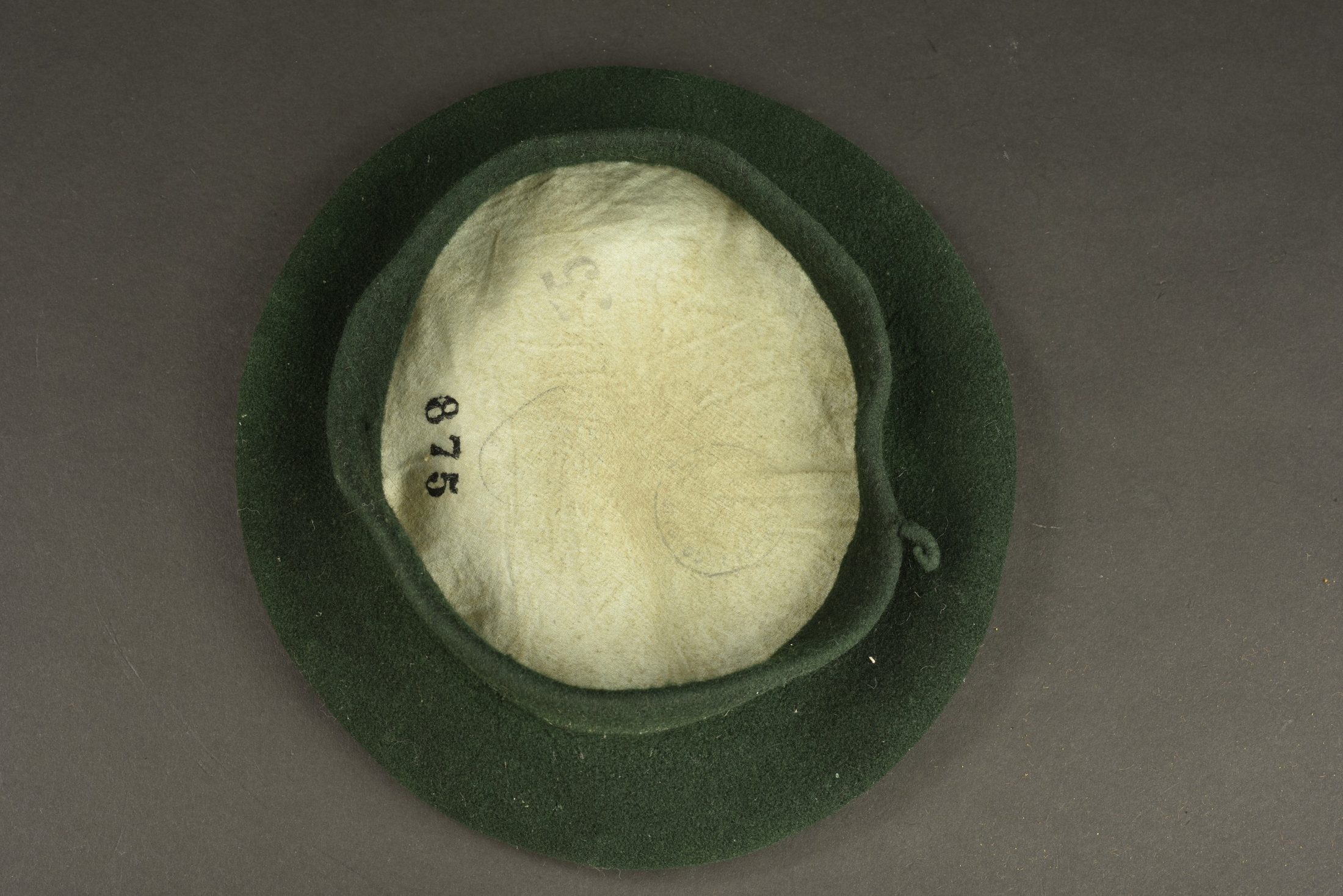 Béret Militaire Armée Française Insigne Commando George - Ch