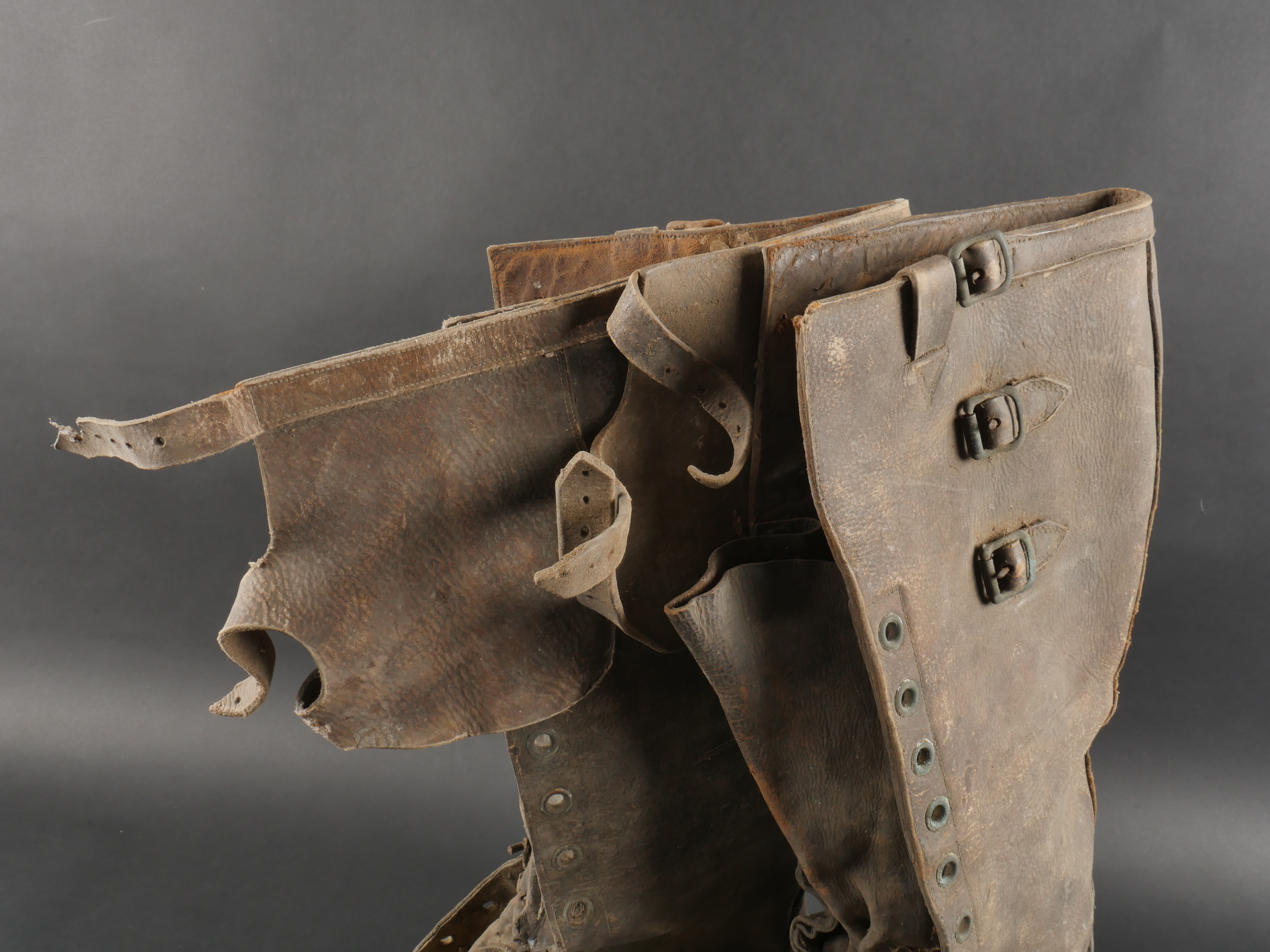 Paire de bottes anglaises de dispatch rider. Pair of British Dispatch ...