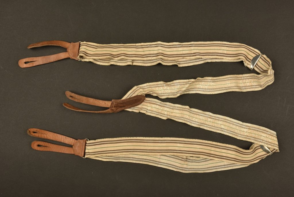 Bretelles élastiques Militaires Tchèques Style WW2 - Identiques Modèle Allemand, état Neuf Avec Traces De Stockage