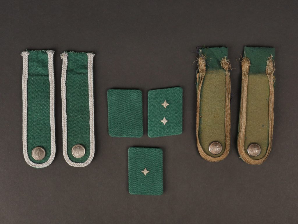 Attributs d'uniforme du RAD Norvégien.Norwegian RAD uniform attributes ...