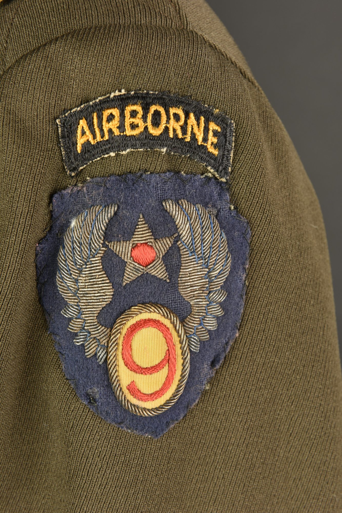 Uniforme de Flight Officer de la 9ème USAAF. Aiolfi G.b.r.