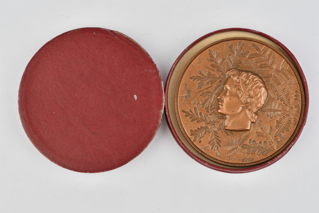INSIGNE BROCHE JEUX Olympiques Grenoble 1968 Arthus Bertrand 188065800783